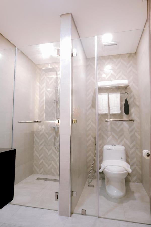 Goldberry Suites And Hotel Cebu ภายนอก รูปภาพ