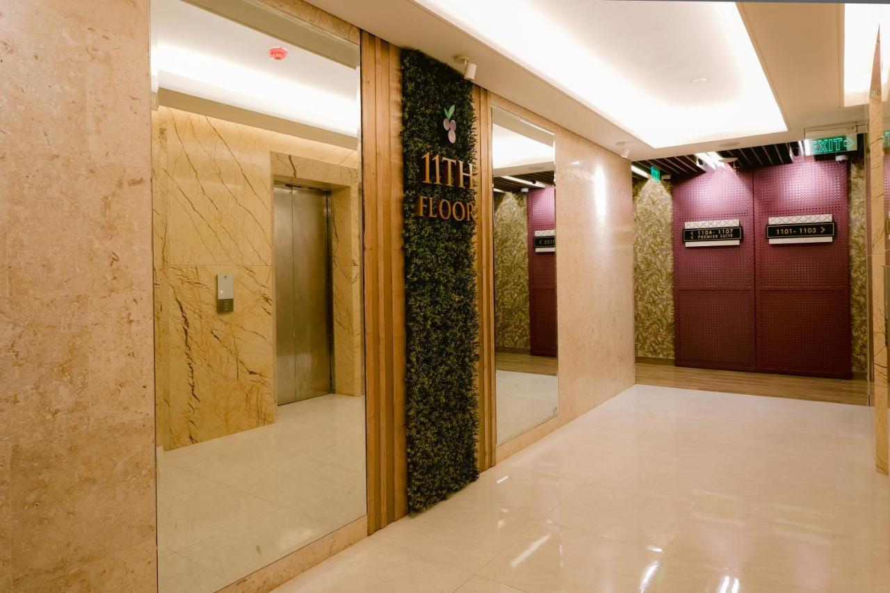 Goldberry Suites And Hotel Cebu ภายนอก รูปภาพ