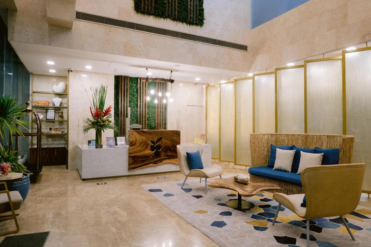 Goldberry Suites And Hotel Cebu ภายนอก รูปภาพ