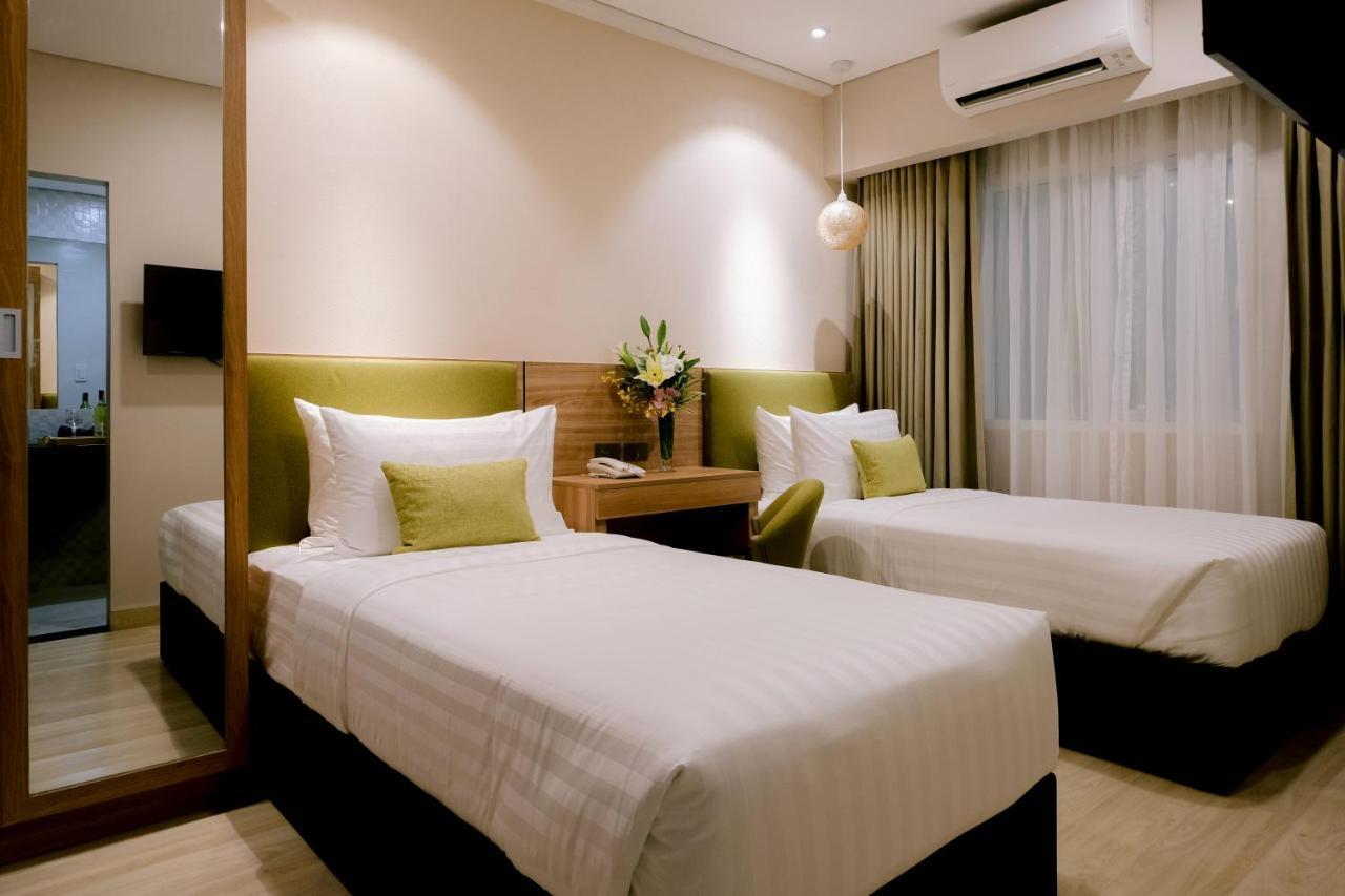 Goldberry Suites And Hotel Cebu ภายนอก รูปภาพ