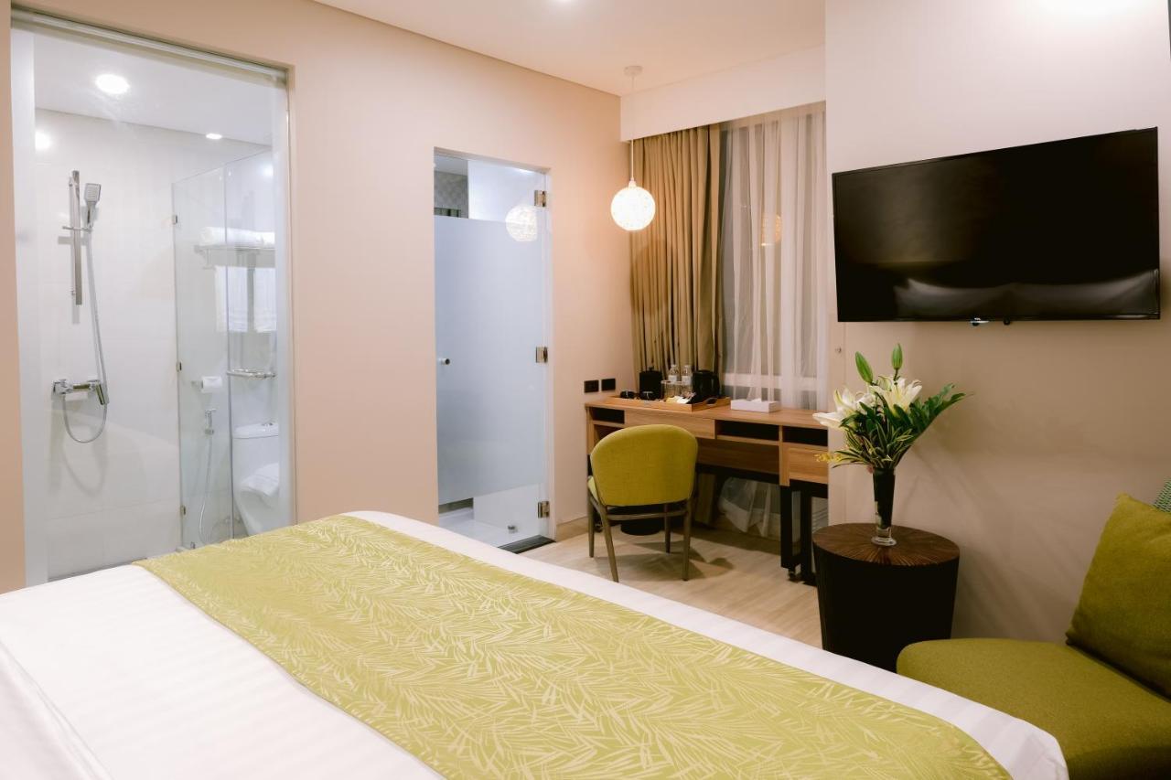 Goldberry Suites And Hotel Cebu ภายนอก รูปภาพ