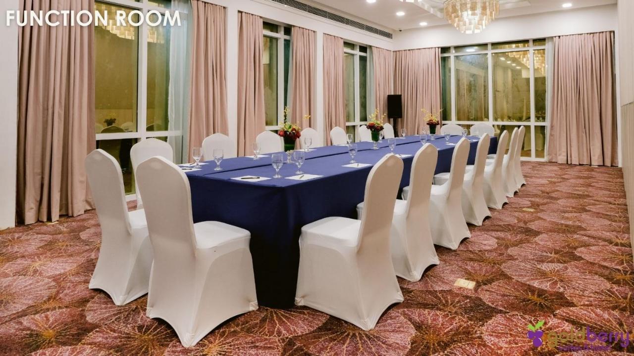 Goldberry Suites And Hotel Cebu ภายนอก รูปภาพ